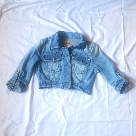 Women's Cropped Denim Jacket size Small - Picture 2 of 9